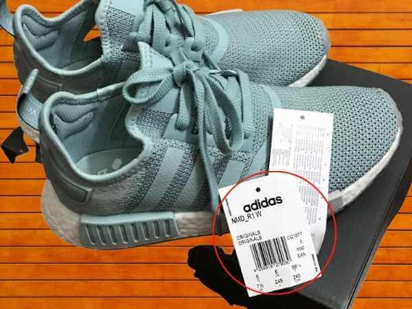 how to identify first copy shoes